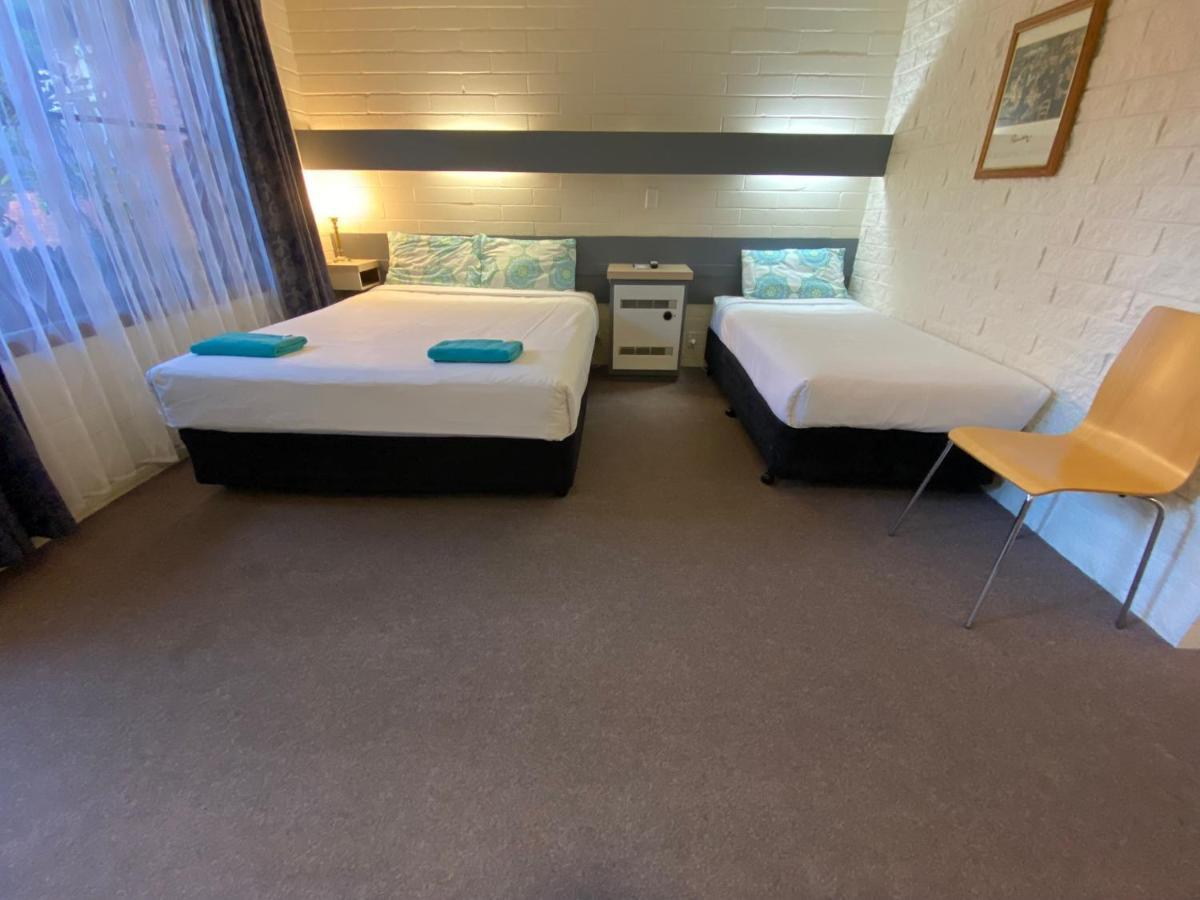 Mahogany Motel Warrnambool Esterno foto