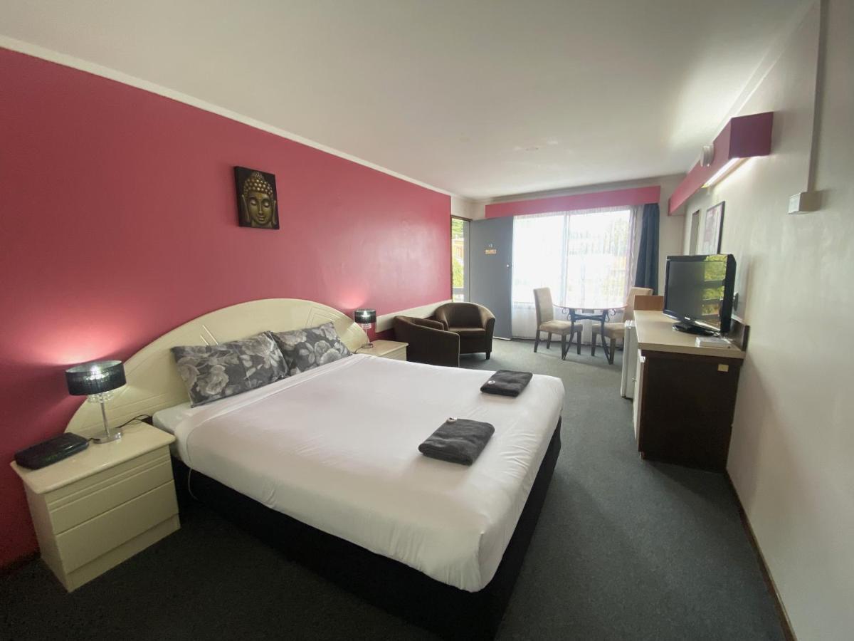 Mahogany Motel Warrnambool Esterno foto