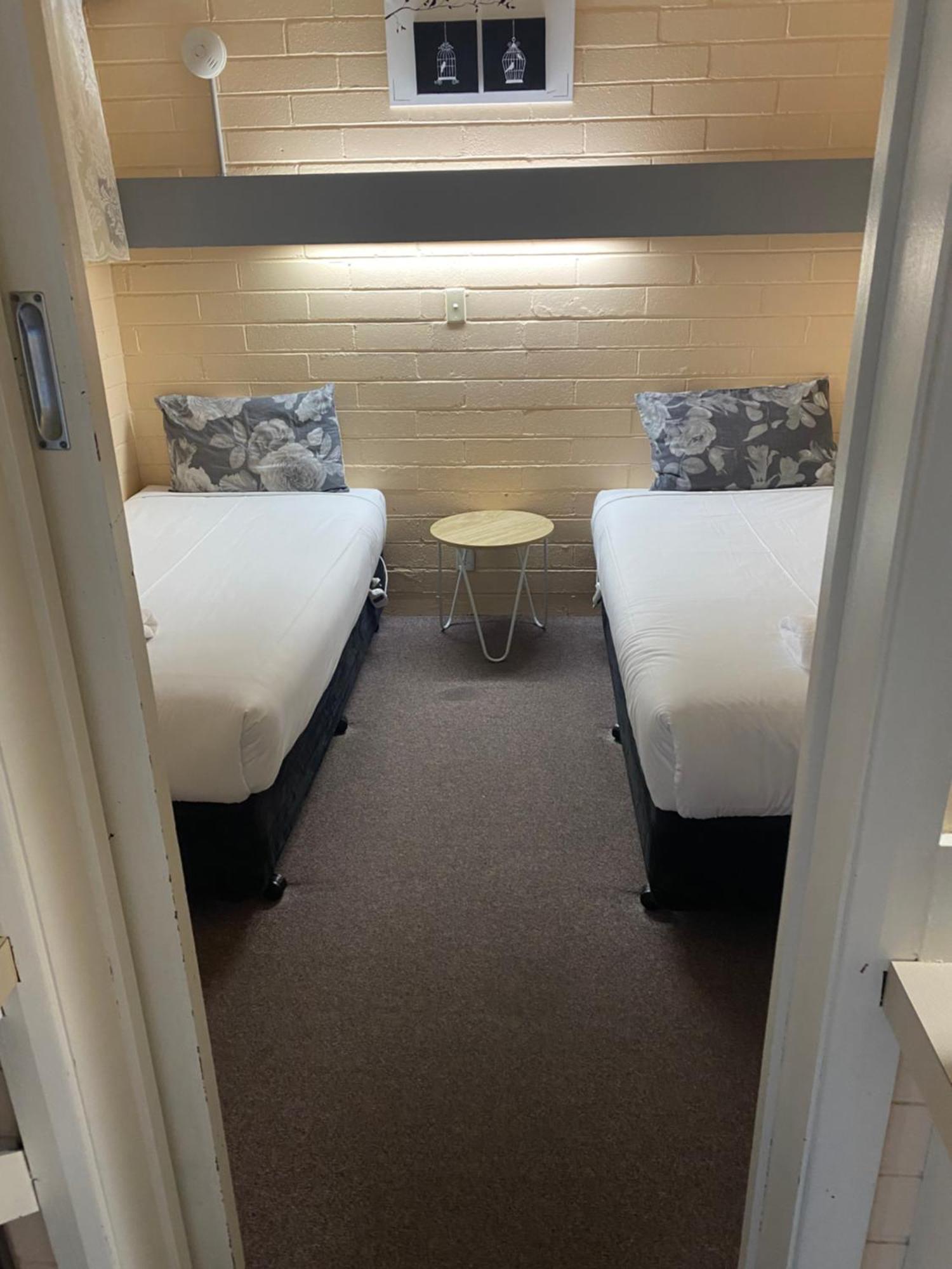 Mahogany Motel Warrnambool Esterno foto