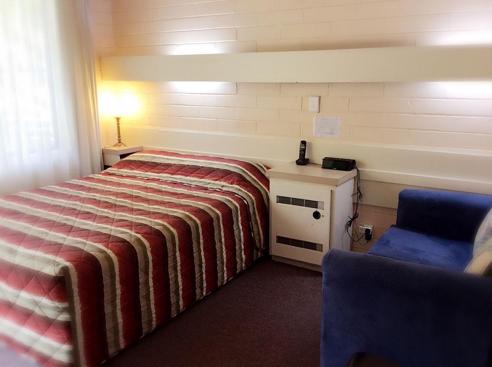 Mahogany Motel Warrnambool Esterno foto