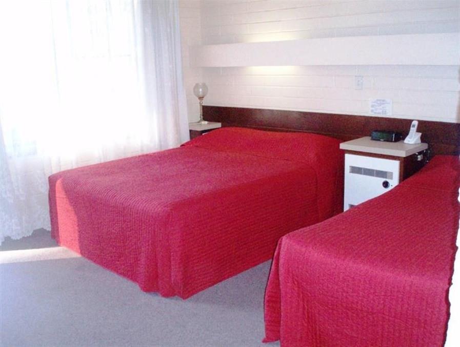 Mahogany Motel Warrnambool Esterno foto
