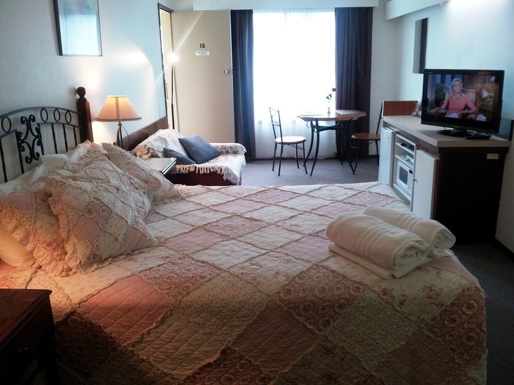 Mahogany Motel Warrnambool Esterno foto