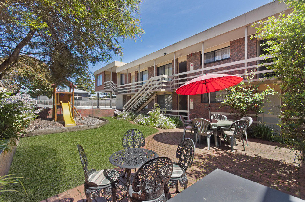 Mahogany Motel Warrnambool Esterno foto