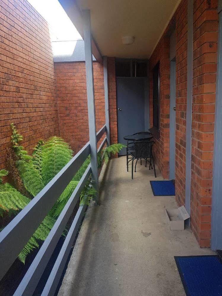 Mahogany Motel Warrnambool Esterno foto